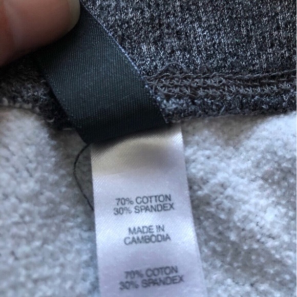 MASSIVE $10 SALE Grey Woman’s Foot Locker Track Pants - Picture 4 of 9